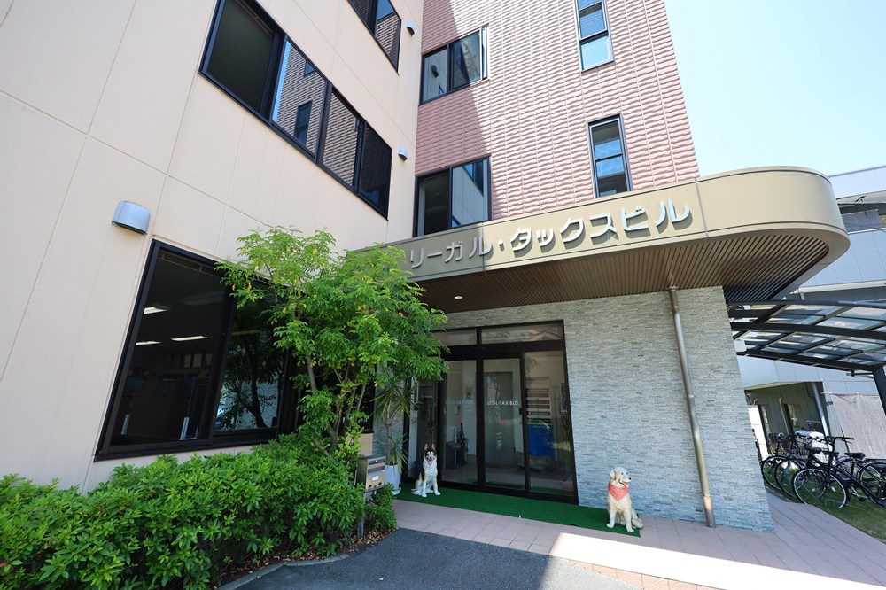 ビル入り口